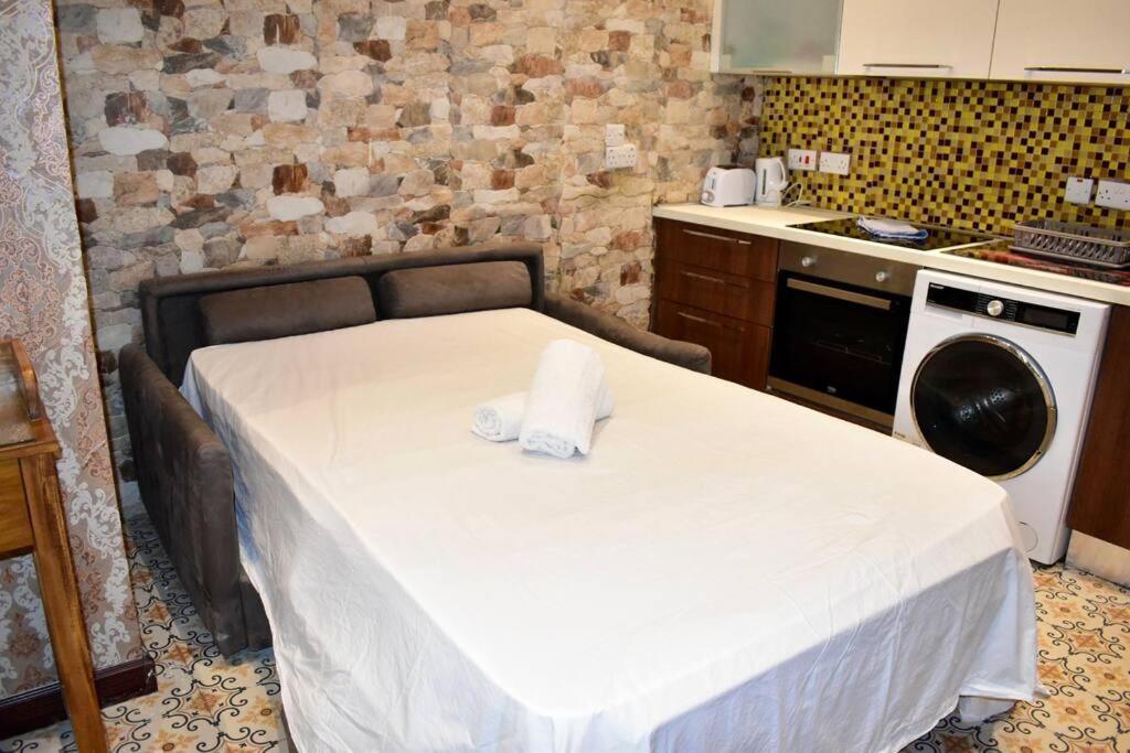 City Centre Pied-A-Terre Near Food Market And Walking Distance To Bus Terminus Valletta Luaran gambar